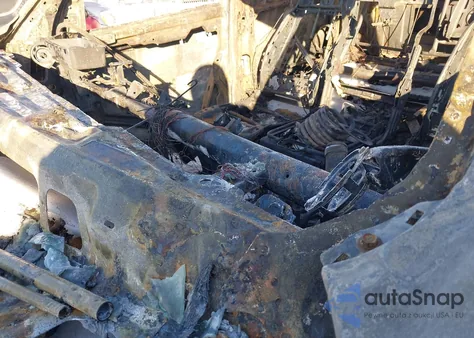 2021 Ram 2500 Laramie 4X4 6'4 Box from USA, damaged, VIN 3C6UR5FLXMG557206